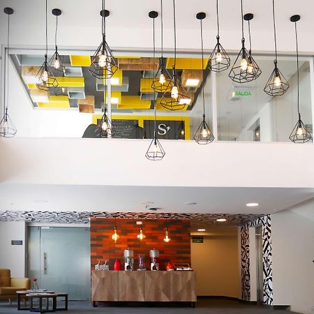 Park Inn By Radisson Quito Ngoại thất bức ảnh